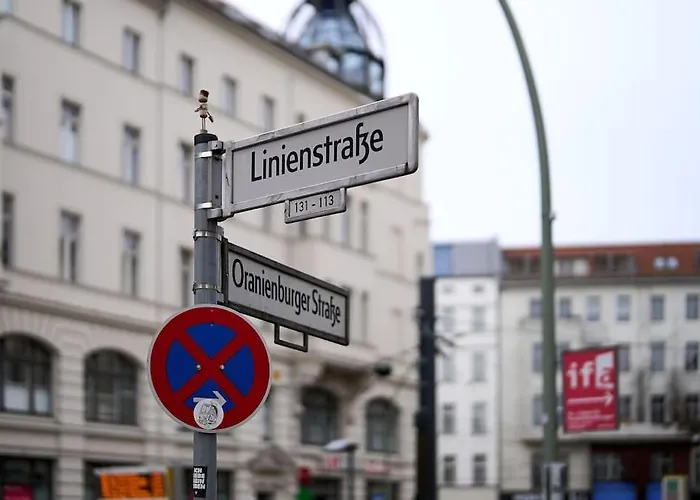 Central Apartment - Linienstrasse