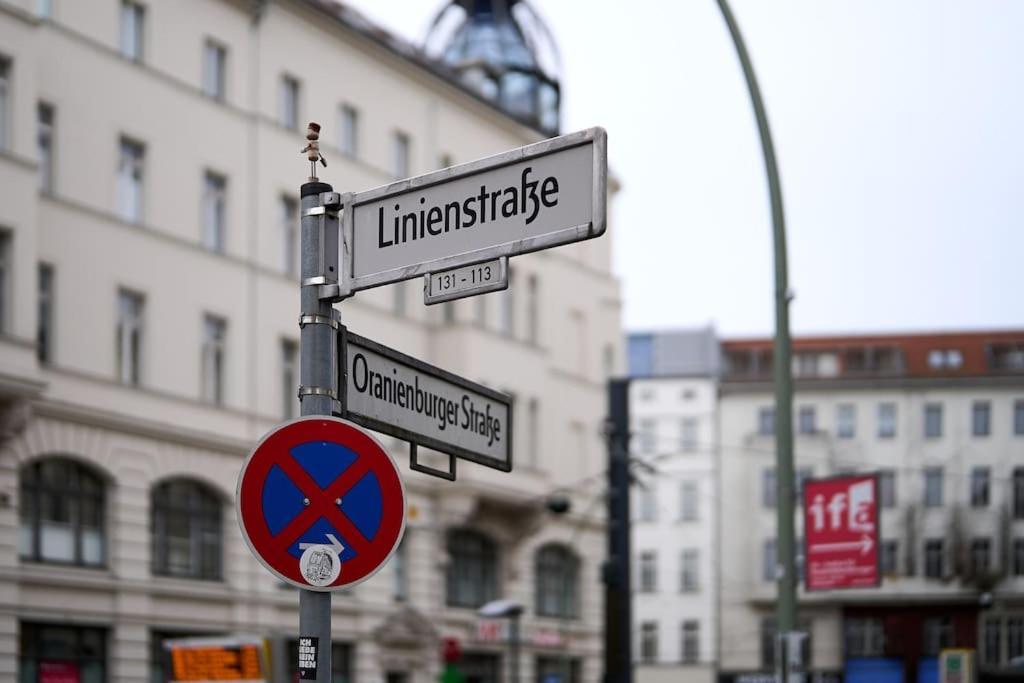 - Linienstrasse Apartament