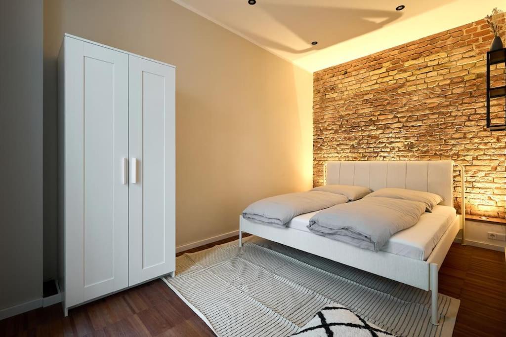 - Linienstrasse Apartament Berlin